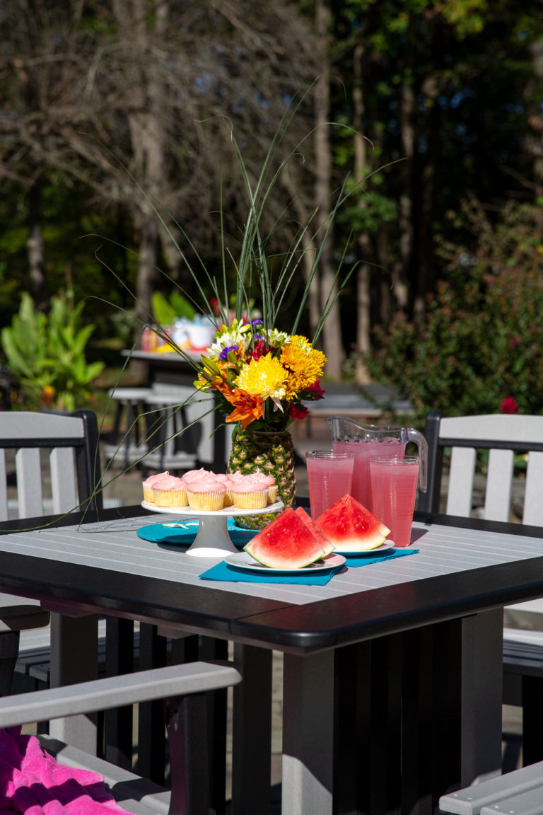 Square Table - Image 11