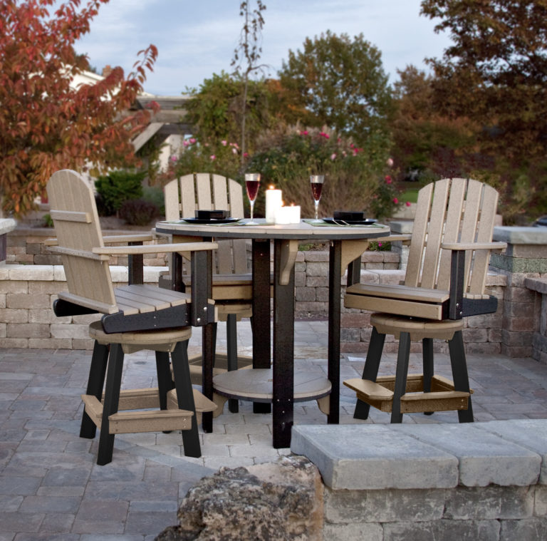 Round Table - Image 10