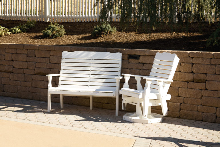 4' Curve Back Bench - Image 2