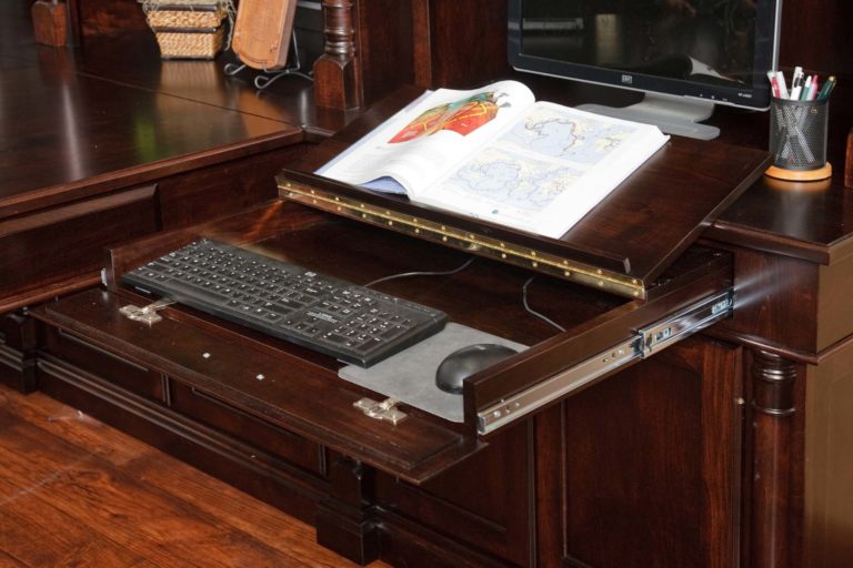 Harrison Partners Desk, Complete 7 piece set - Image 5